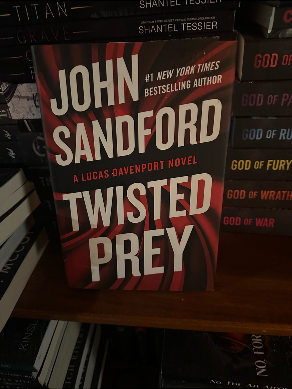 John Sandford Twisted Prey — Bold Red & Black Hardcover